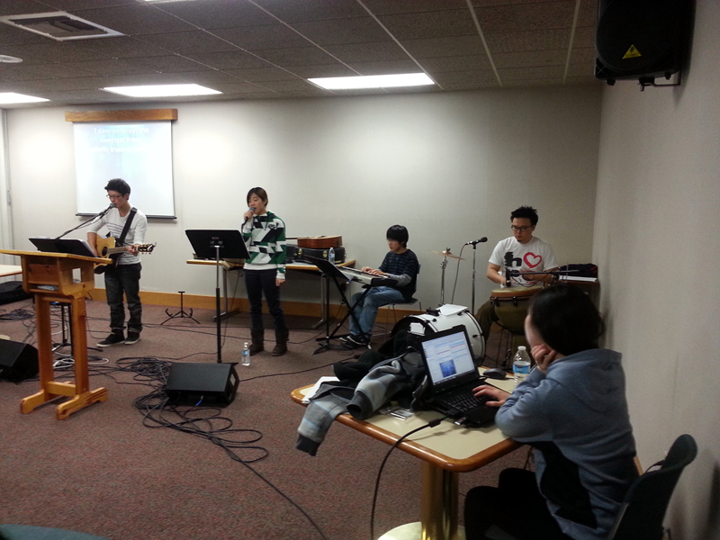 OYC2013Retreat011.jpg